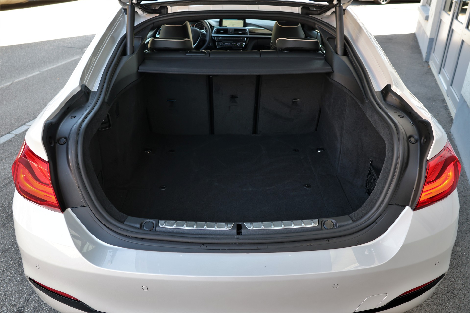 BMW 440i Gran Coupé xDrive Sport Line Steptronic (CH)-image-16
