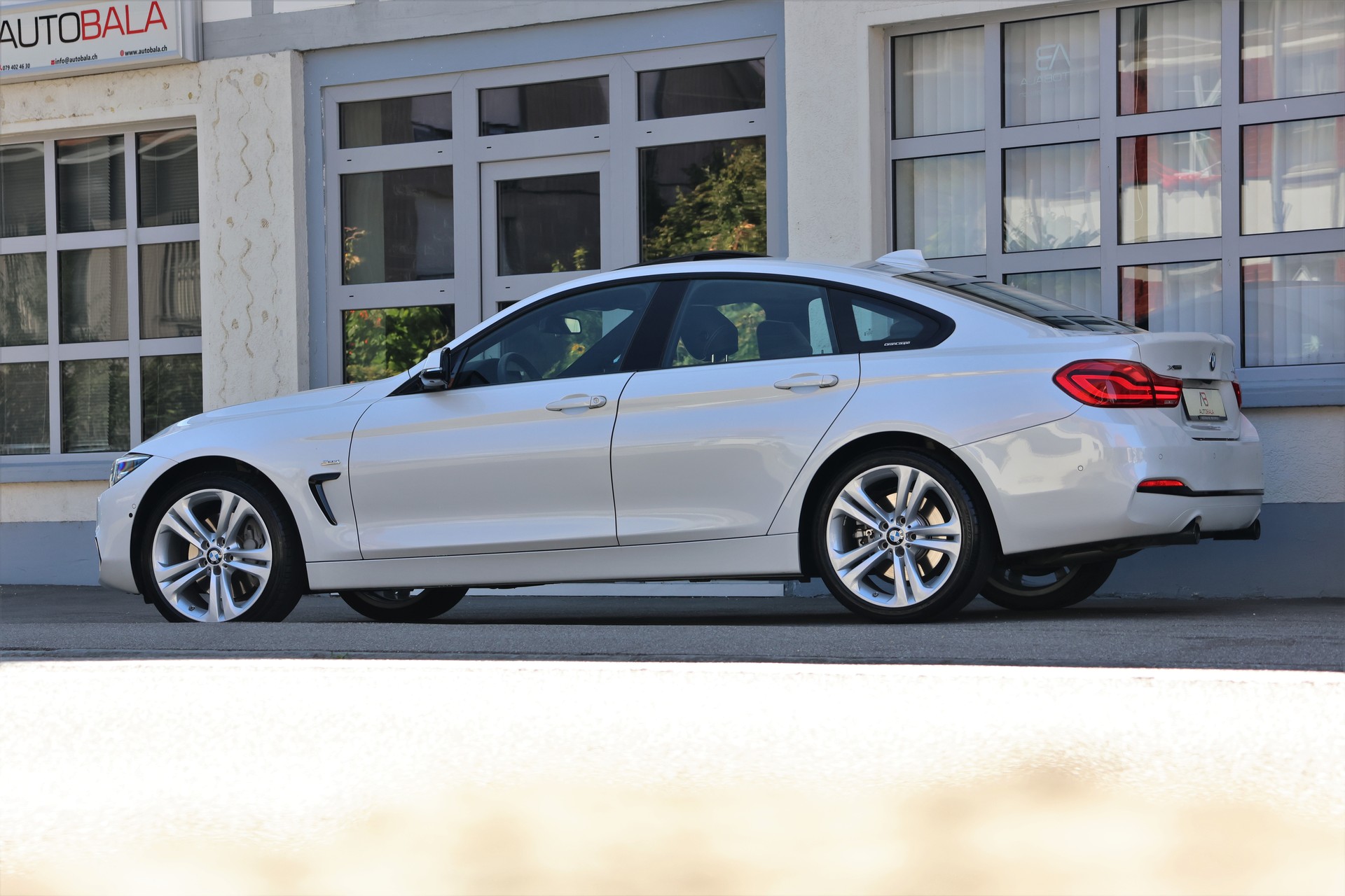 BMW 440i Gran Coupé xDrive Sport Line Steptronic (CH)-image-3