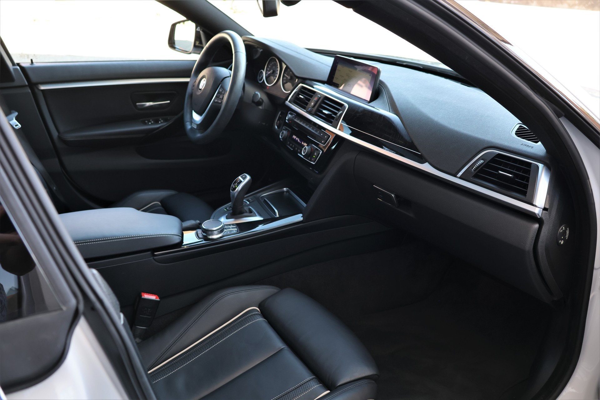BMW 440i Gran Coupé xDrive Sport Line Steptronic (CH)-image-17