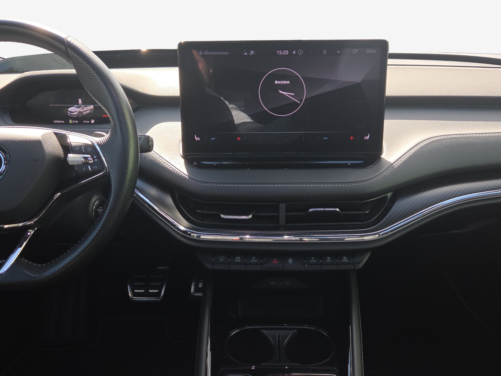 SKODA Enyaq iV 80x SportLine-image-11