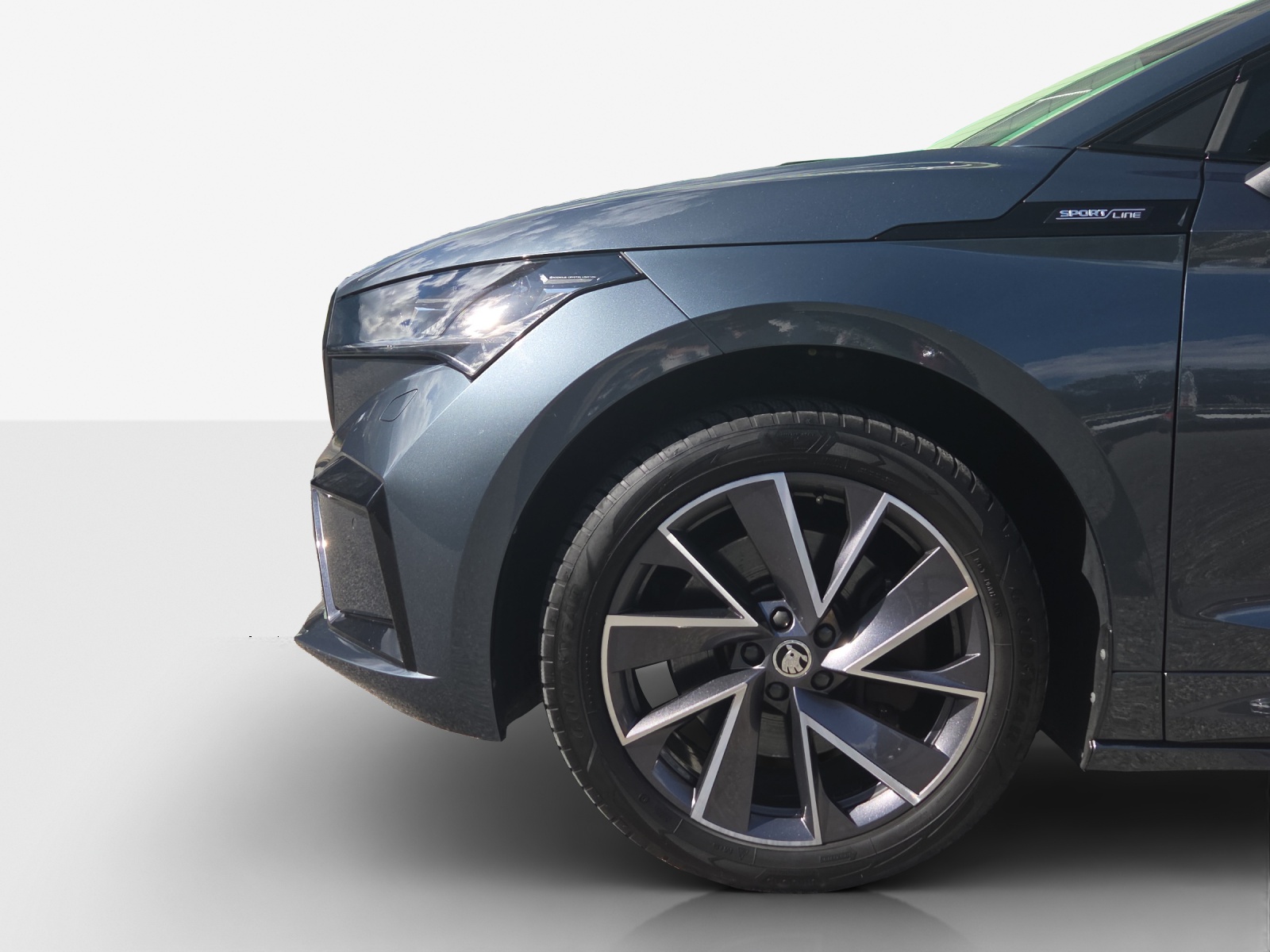 SKODA Enyaq iV 80x SportLine-image-16