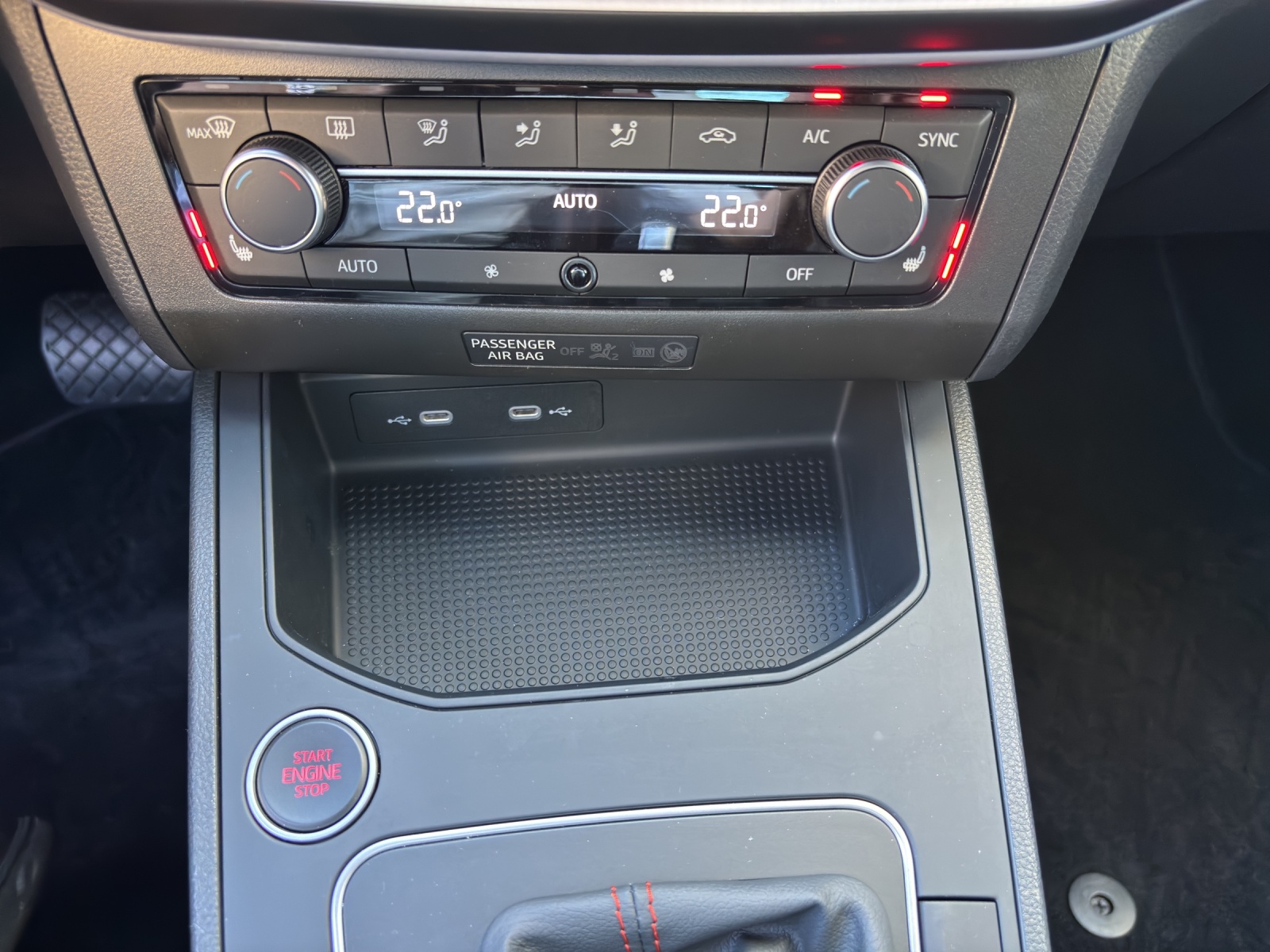 SEAT Ibiza 1.0 EcoTSI FR DSG mit fortl. Werksgarantie 5 Jahre, Rückfahrkamera & Winterreifen-image-15