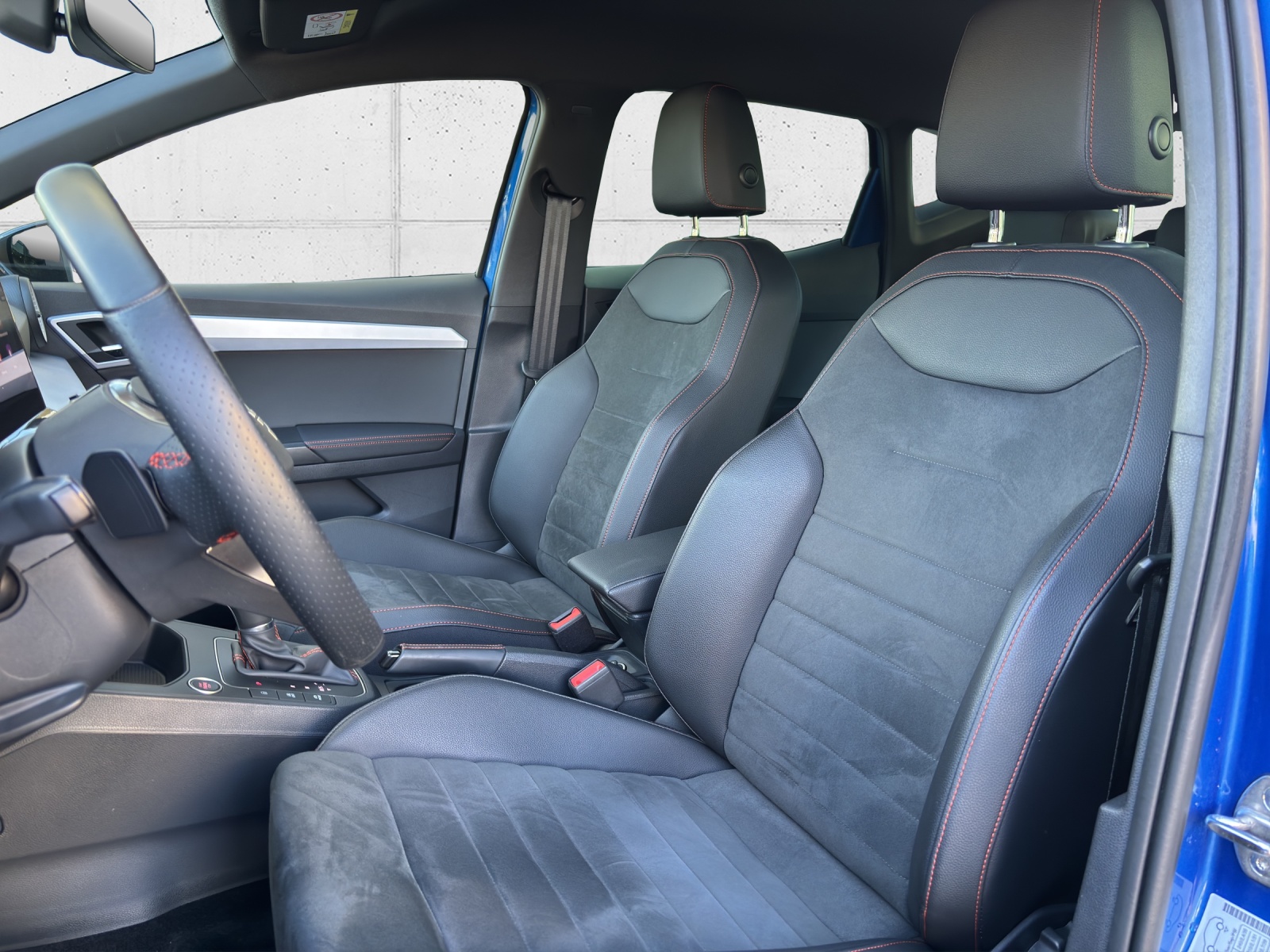 SEAT Ibiza 1.0 EcoTSI FR DSG mit fortl. Werksgarantie 5 Jahre, Rückfahrkamera & Winterreifen-image-25