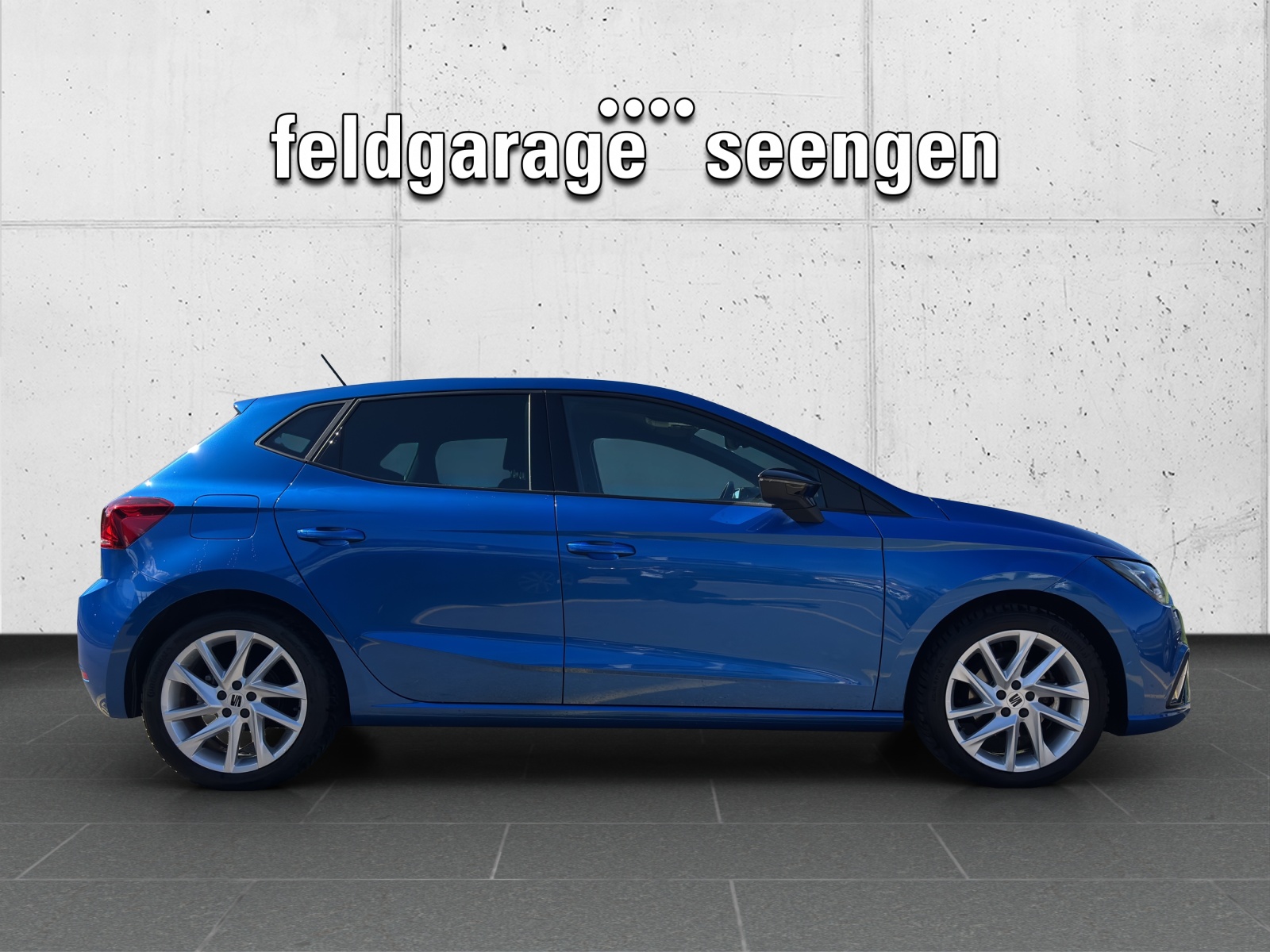 SEAT Ibiza 1.0 EcoTSI FR DSG mit fortl. Werksgarantie 5 Jahre, Rückfahrkamera & Winterreifen-showroom-element-3