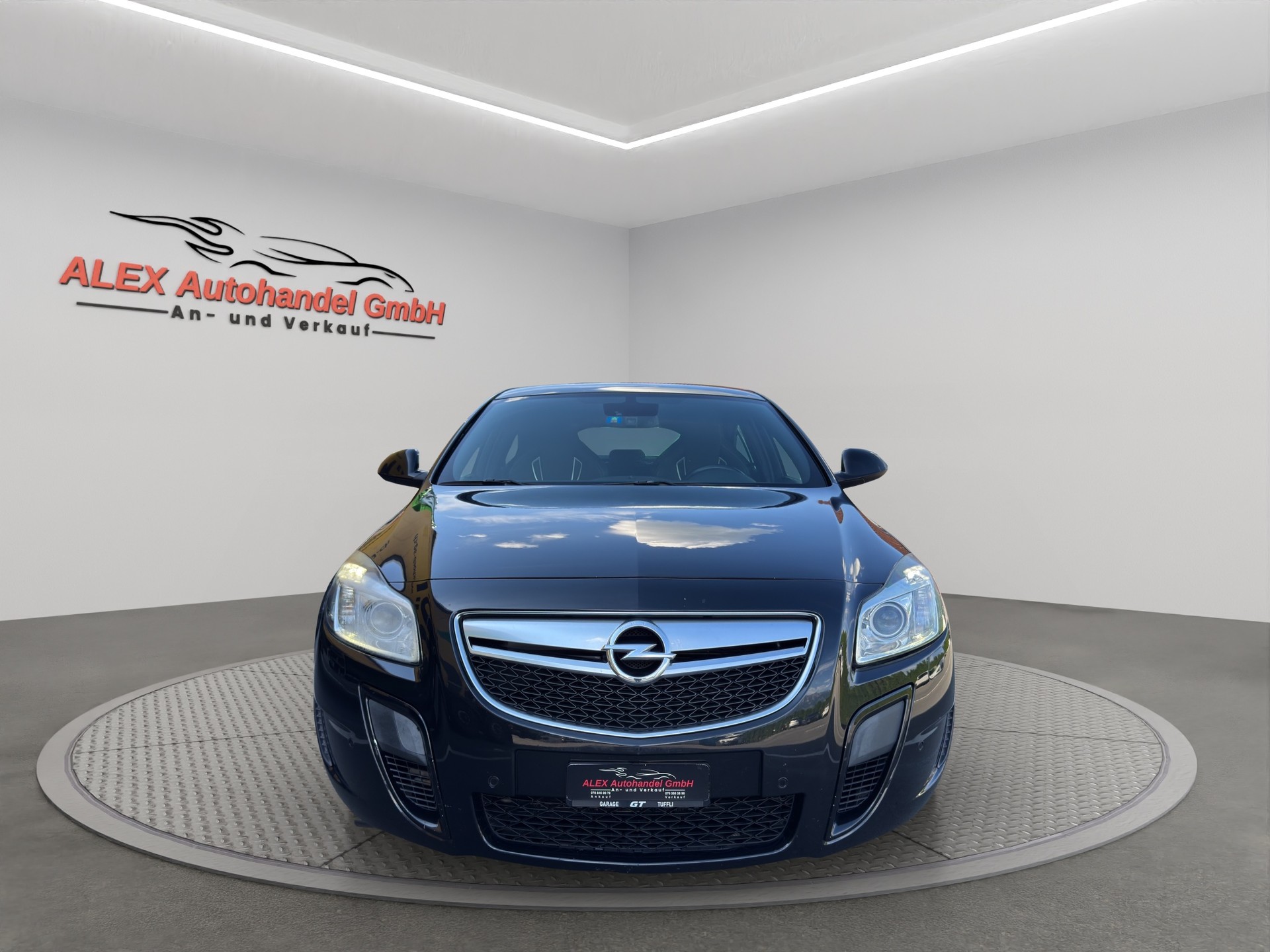 OPEL Insignia 2.8 Turbo OPC 4WD Automatic-image-1