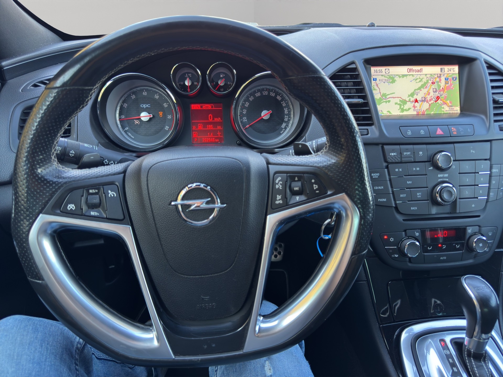 OPEL Insignia 2.8 Turbo OPC 4WD Automatic-image-12