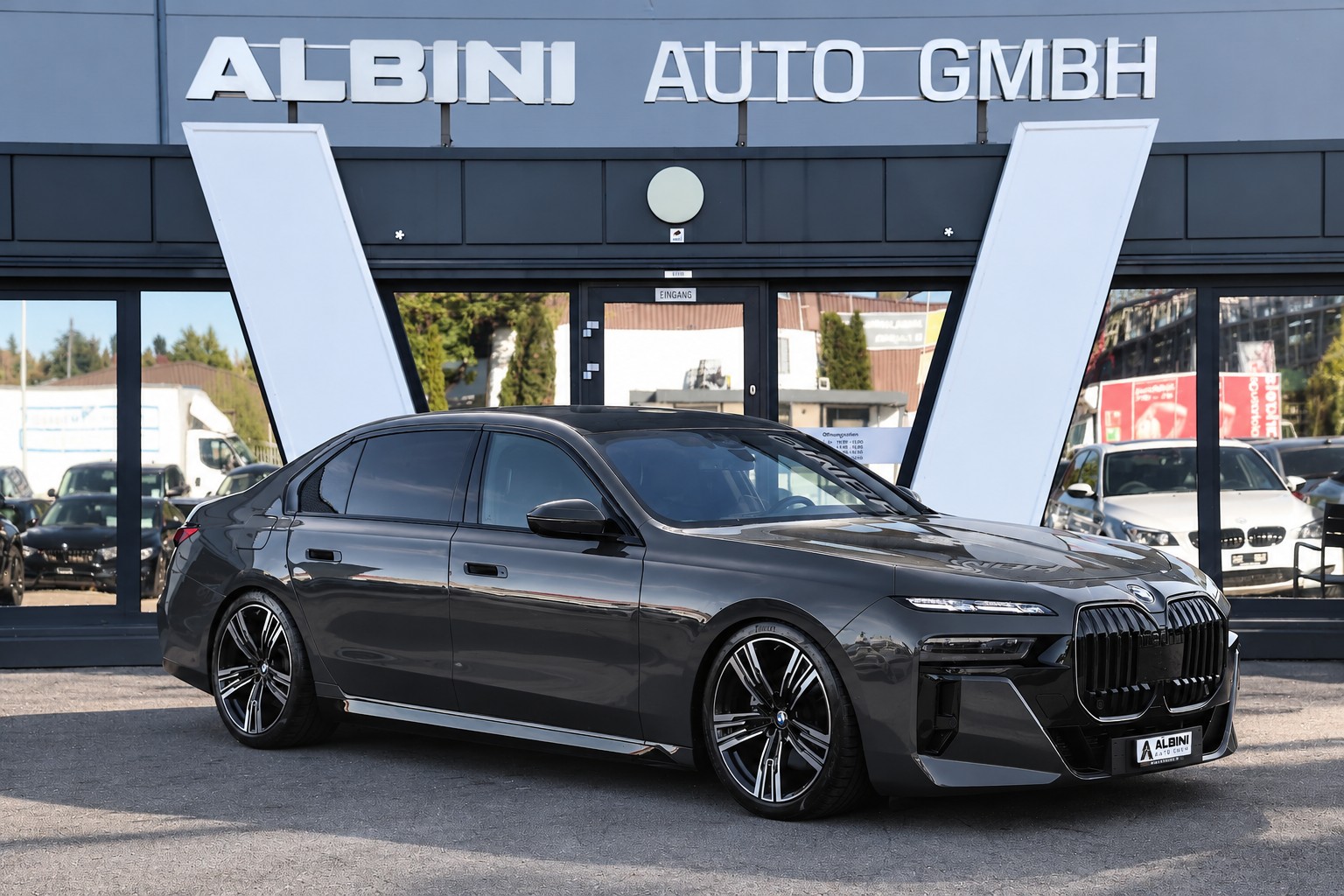 BMW 740d xDrive M-Sport Pro *CH-Fahrzeug* *ÜBER CHF 200'000..- Neupreis*-image-1