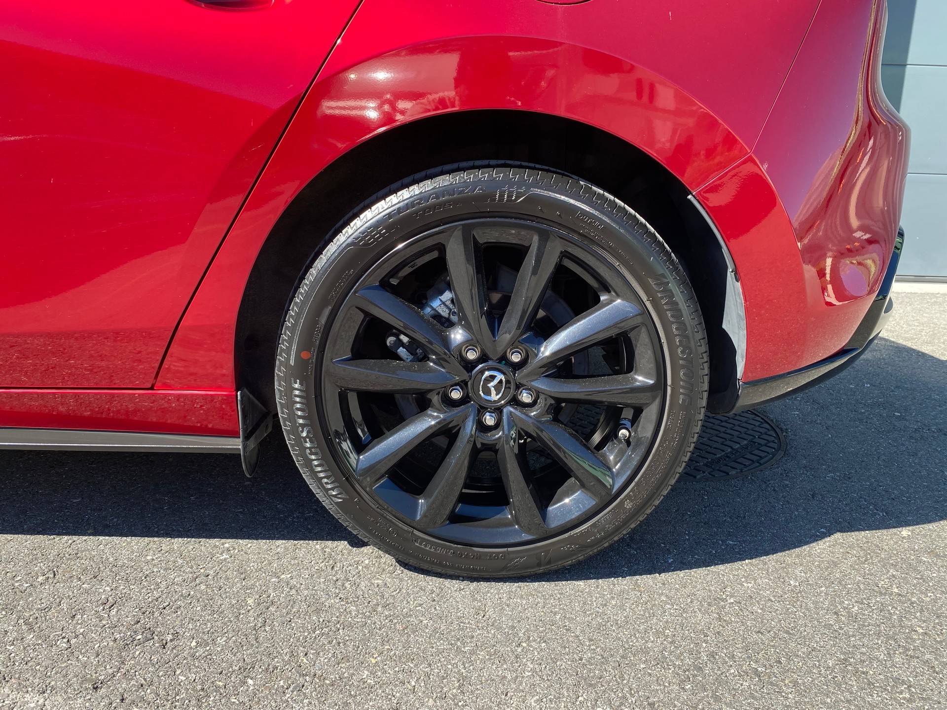 MAZDA 3 Hatchback SKYACTIV-X M Hybrid 186 Homura Automat-image-8