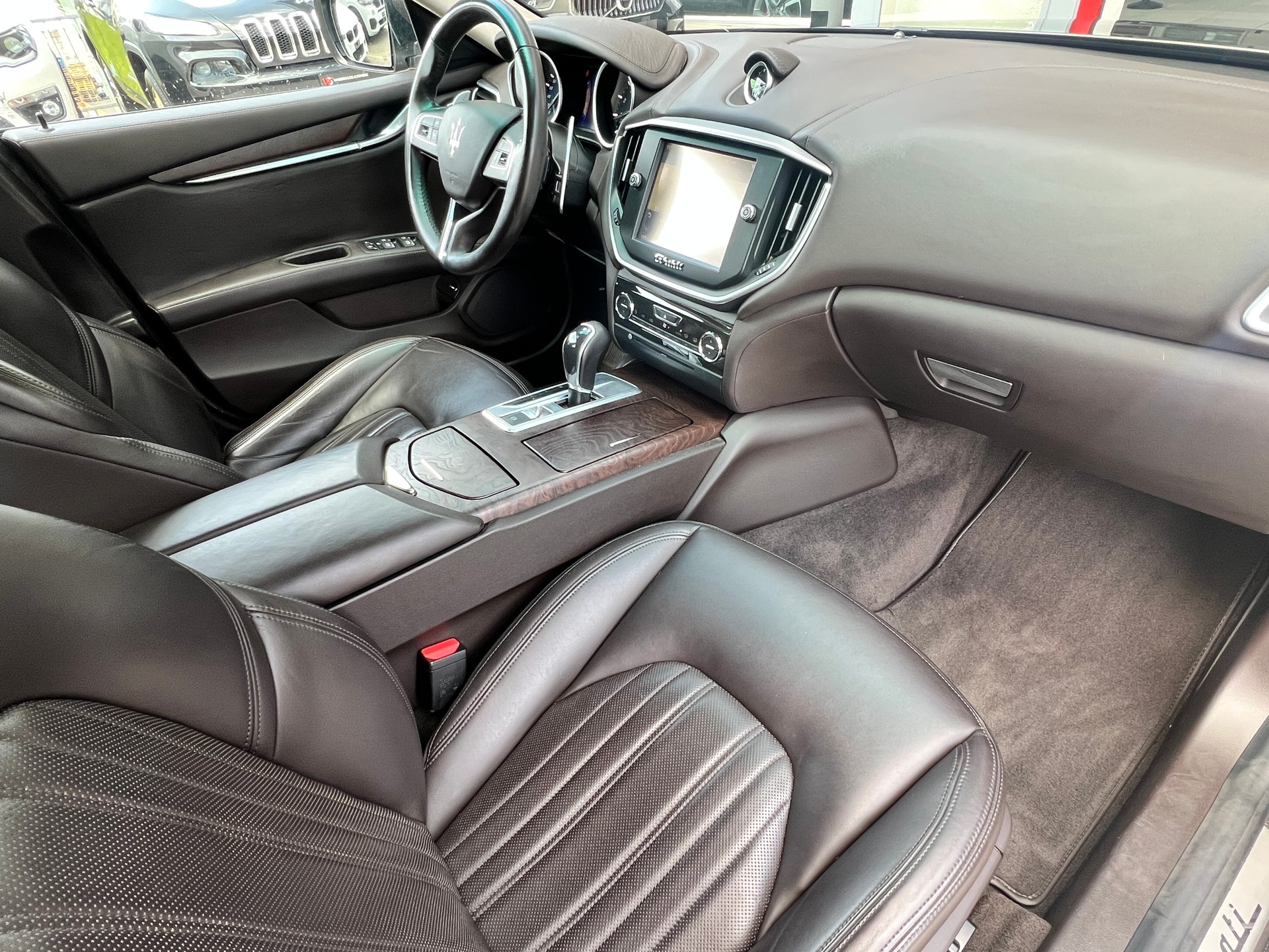 MASERATI Ghibli S Q4 3.0 V6 Automatica-image-15