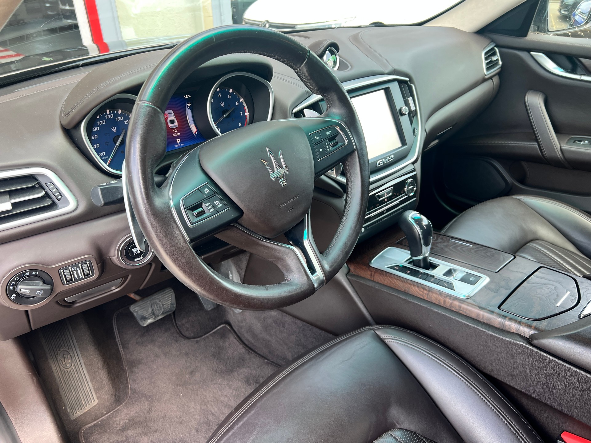 MASERATI Ghibli S Q4 3.0 V6 Automatica-image-12