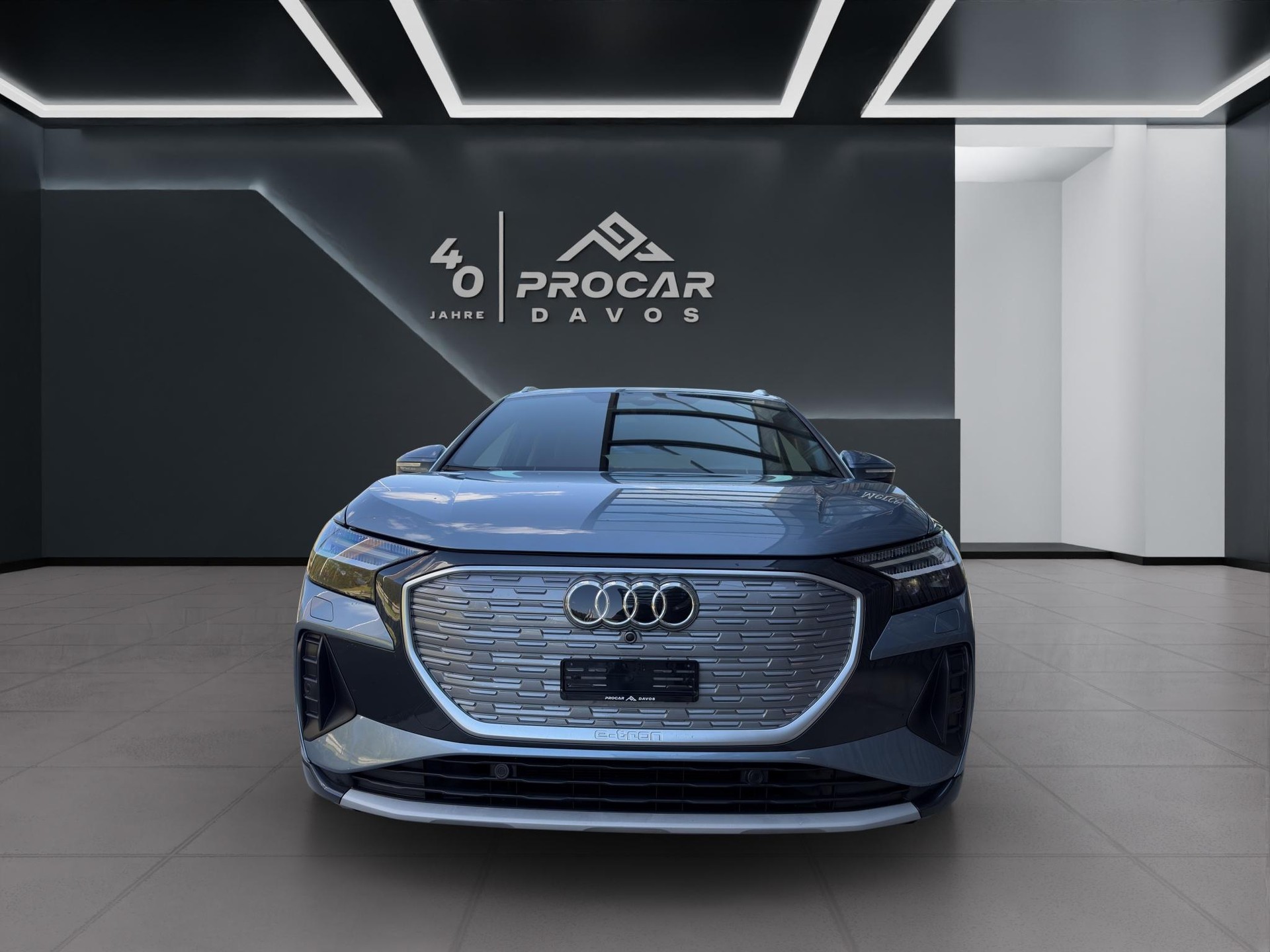 AUDI Q4 e-tron 50 quattro-image-2