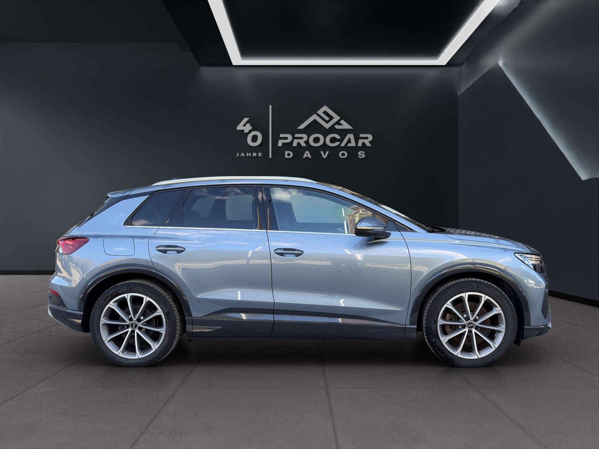 AUDI Q4 e-tron 50 quattro-image-1