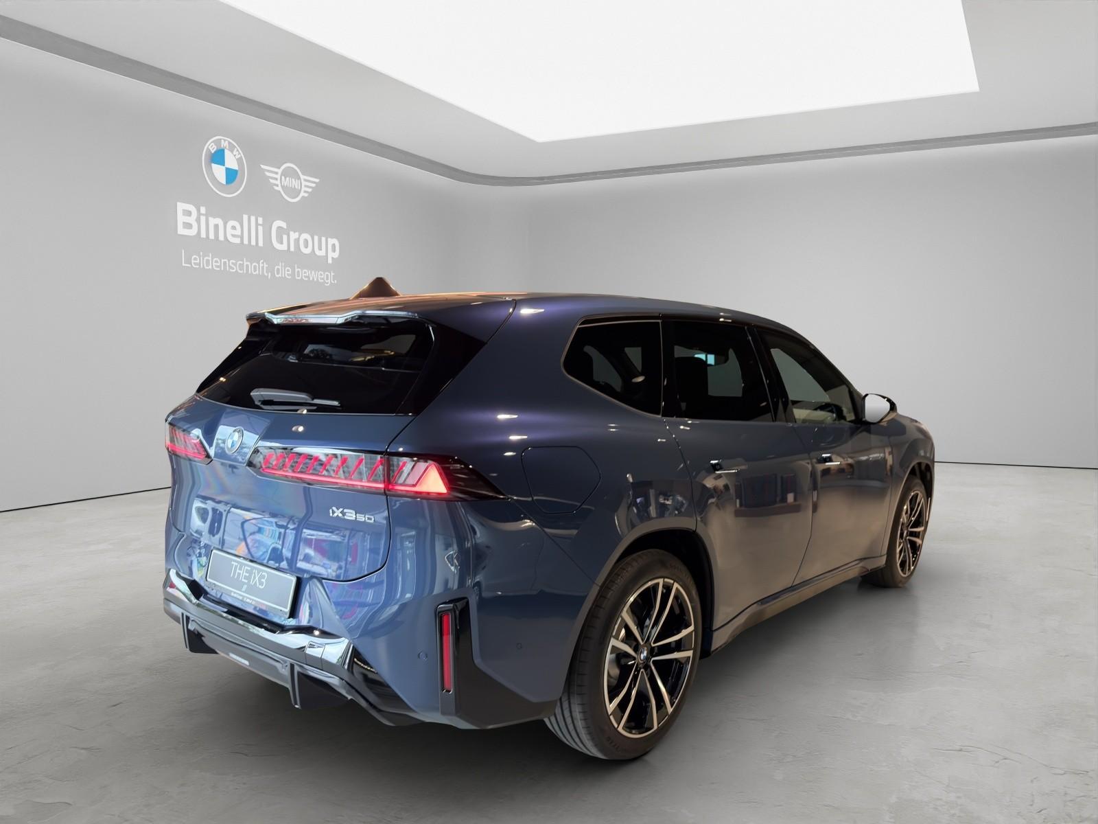 BMW iX3 NA5 50 xDrive-image-12
