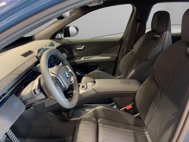 BMW iX3 NA5 50 xDrive-image-9