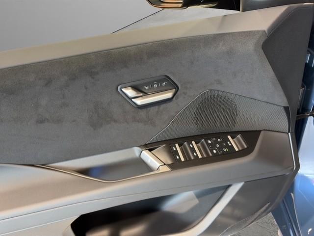 BMW iX3 NA5 50 xDrive-image-15