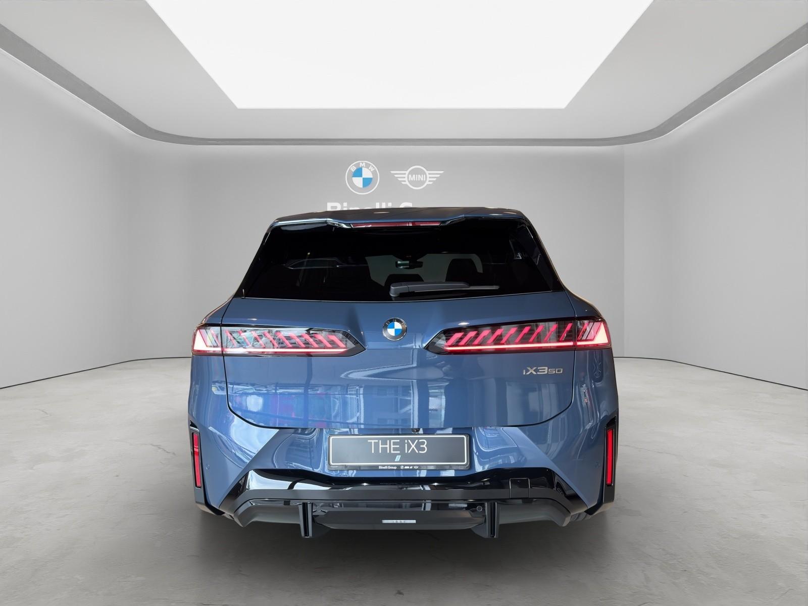 BMW iX3 NA5 50 xDrive-image-4