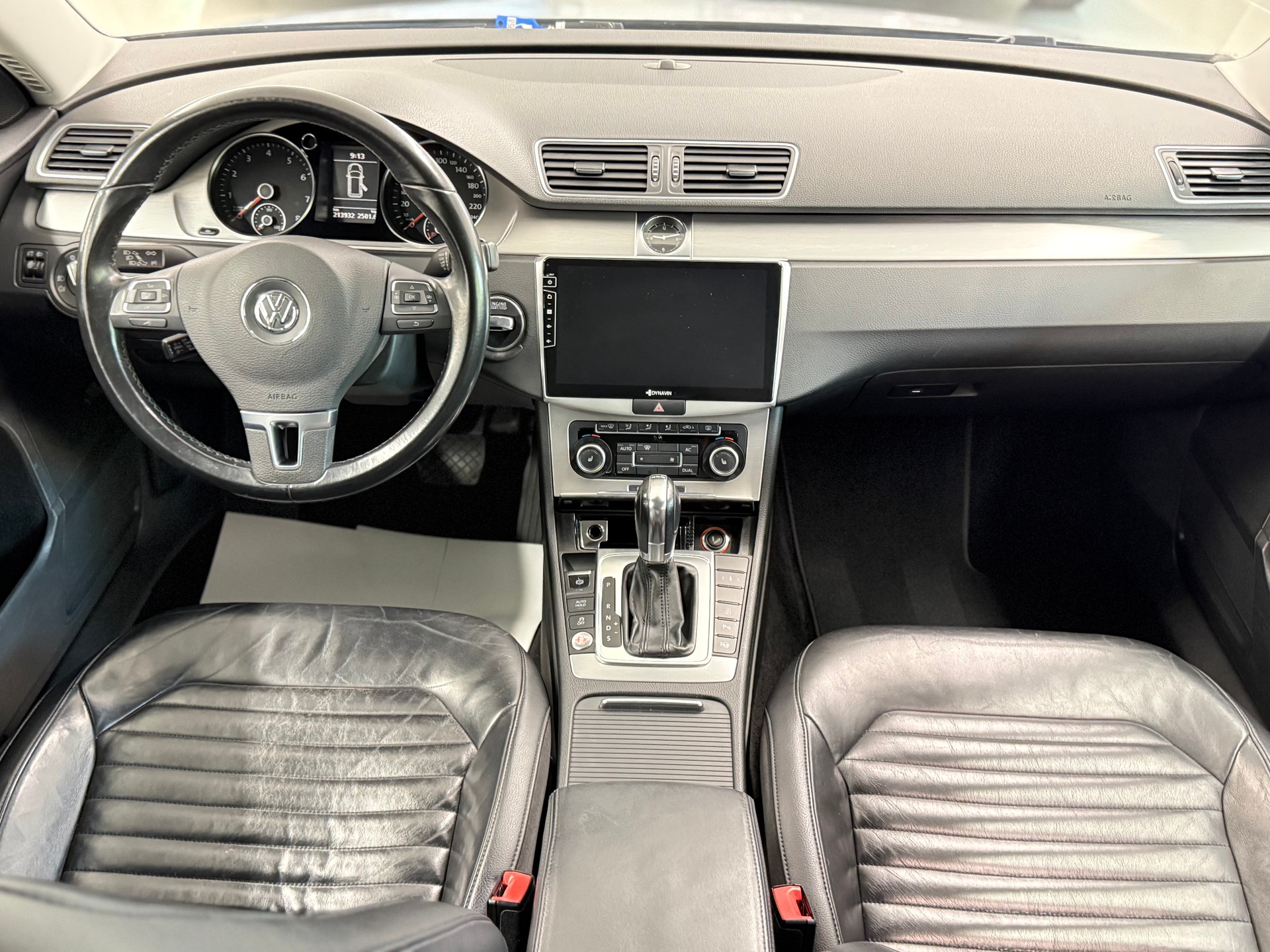 VW Passat Variant 2.0 TSI Highline DSG-image-13