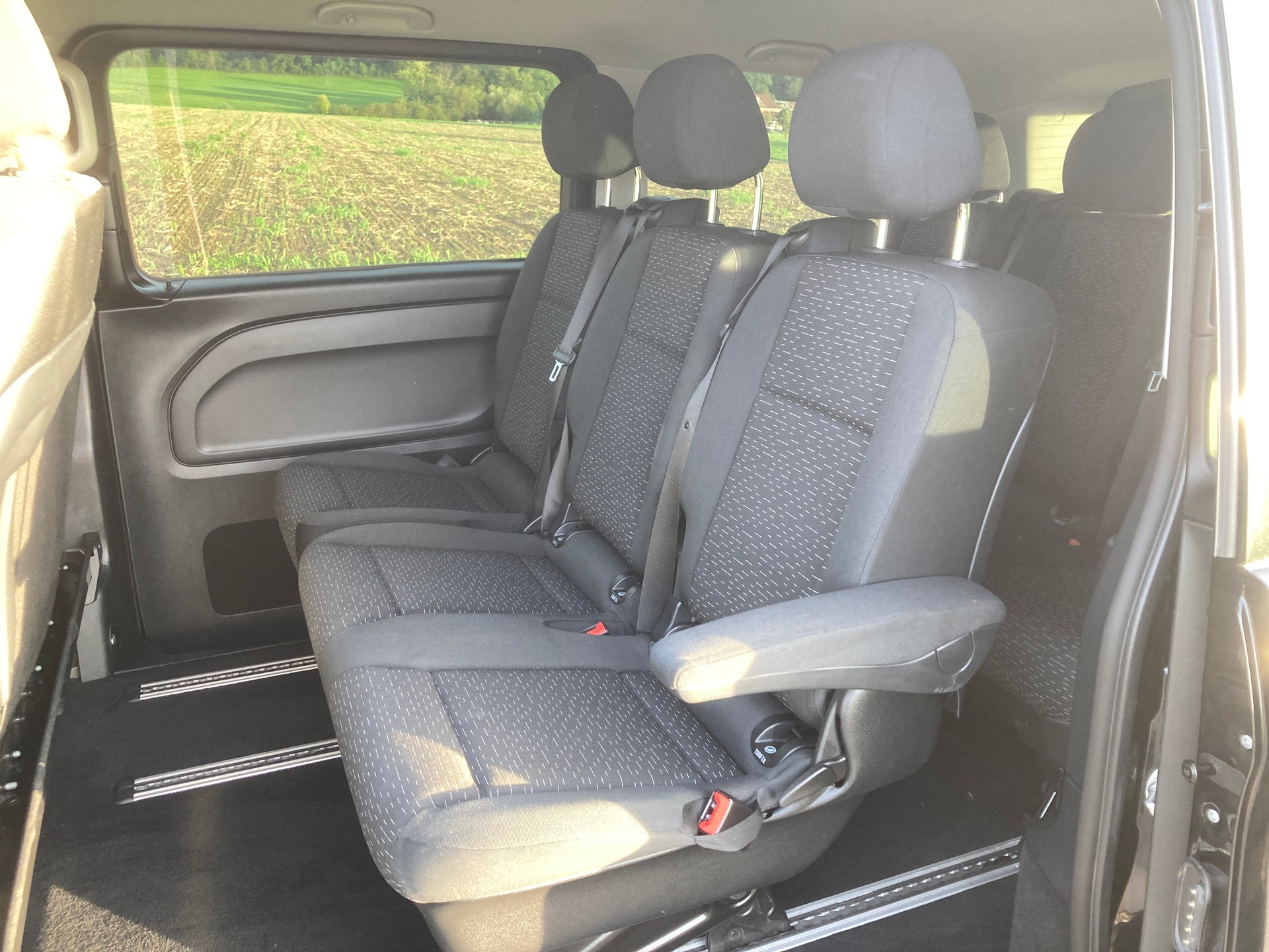 MERCEDES-BENZ Vito 116 CDI Base Tourer 4Matic 9G-Tronic 9 Sitzer-image-7