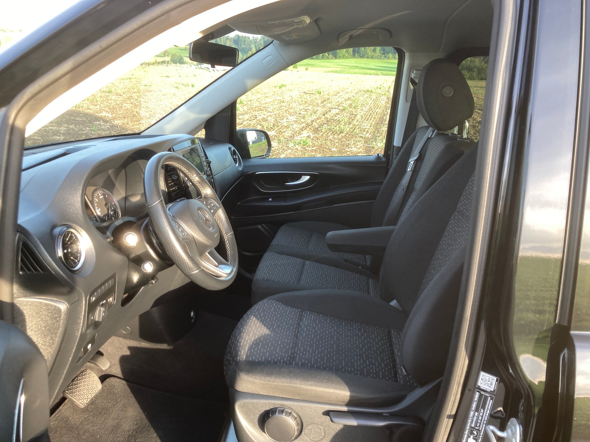 MERCEDES-BENZ Vito 116 CDI Base Tourer 4Matic 9G-Tronic 9 Sitzer-image-8