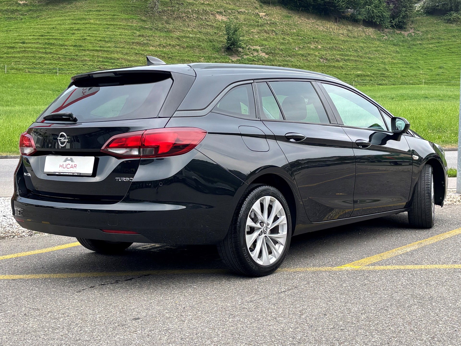 OPEL Astra Sports Tourer 1.4i Turbo Enjoy-image-2