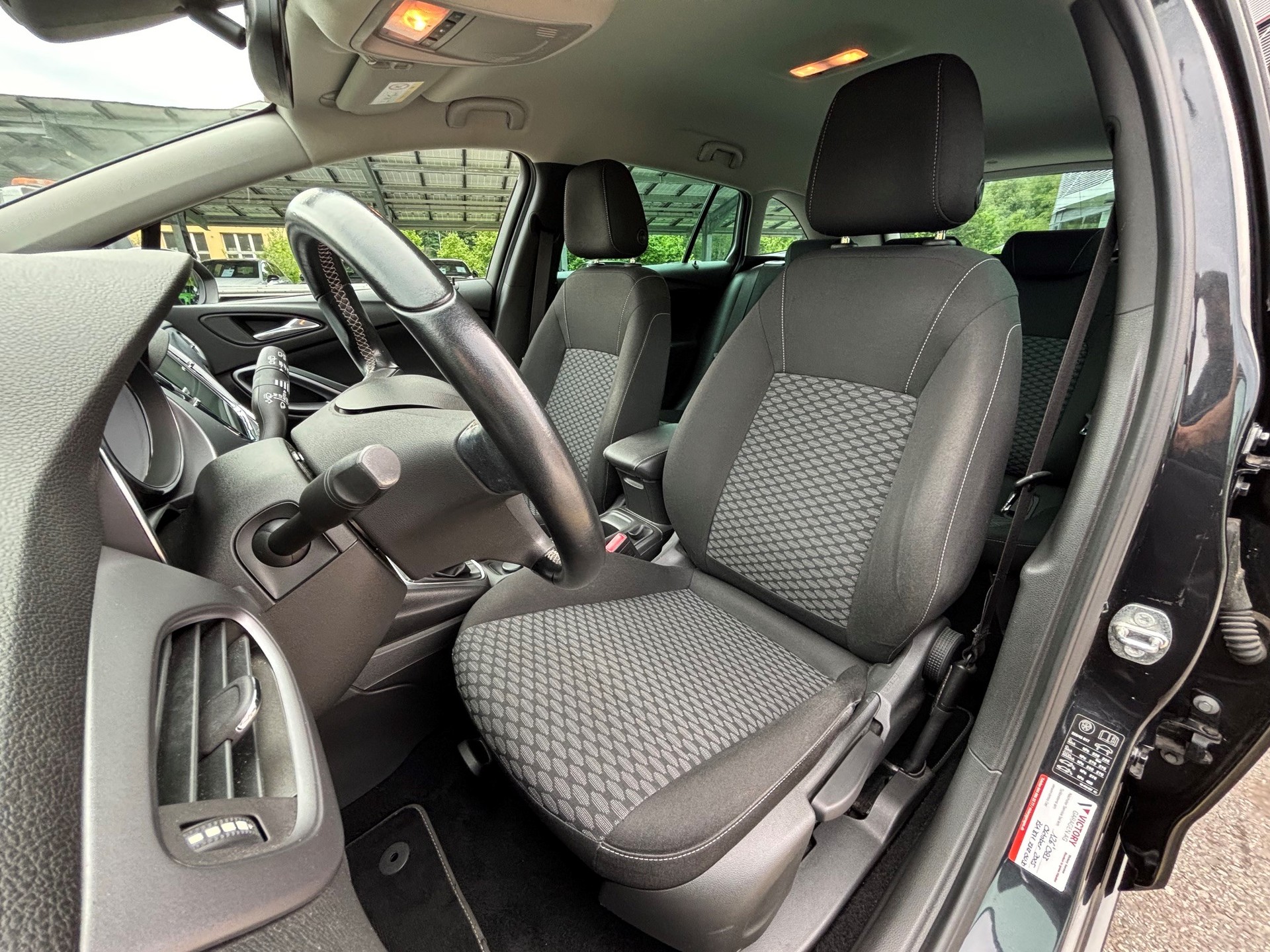 OPEL Astra Sports Tourer 1.4i Turbo Enjoy-image-8