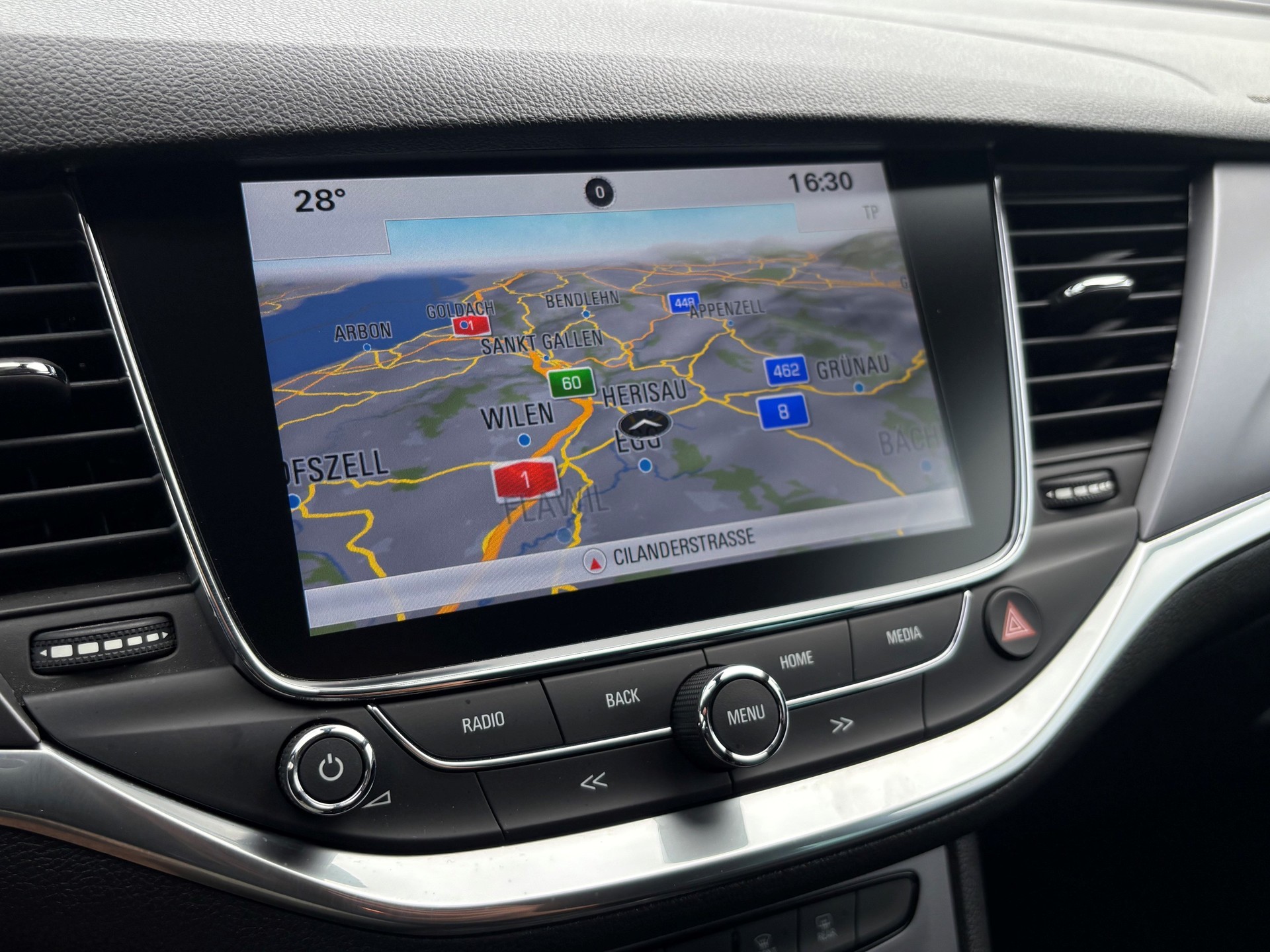OPEL Astra Sports Tourer 1.4i Turbo Enjoy-image-10