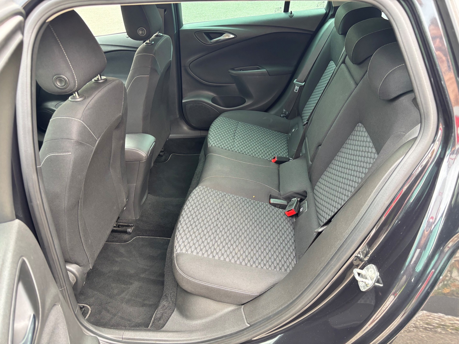 OPEL Astra Sports Tourer 1.4i Turbo Enjoy-image-13