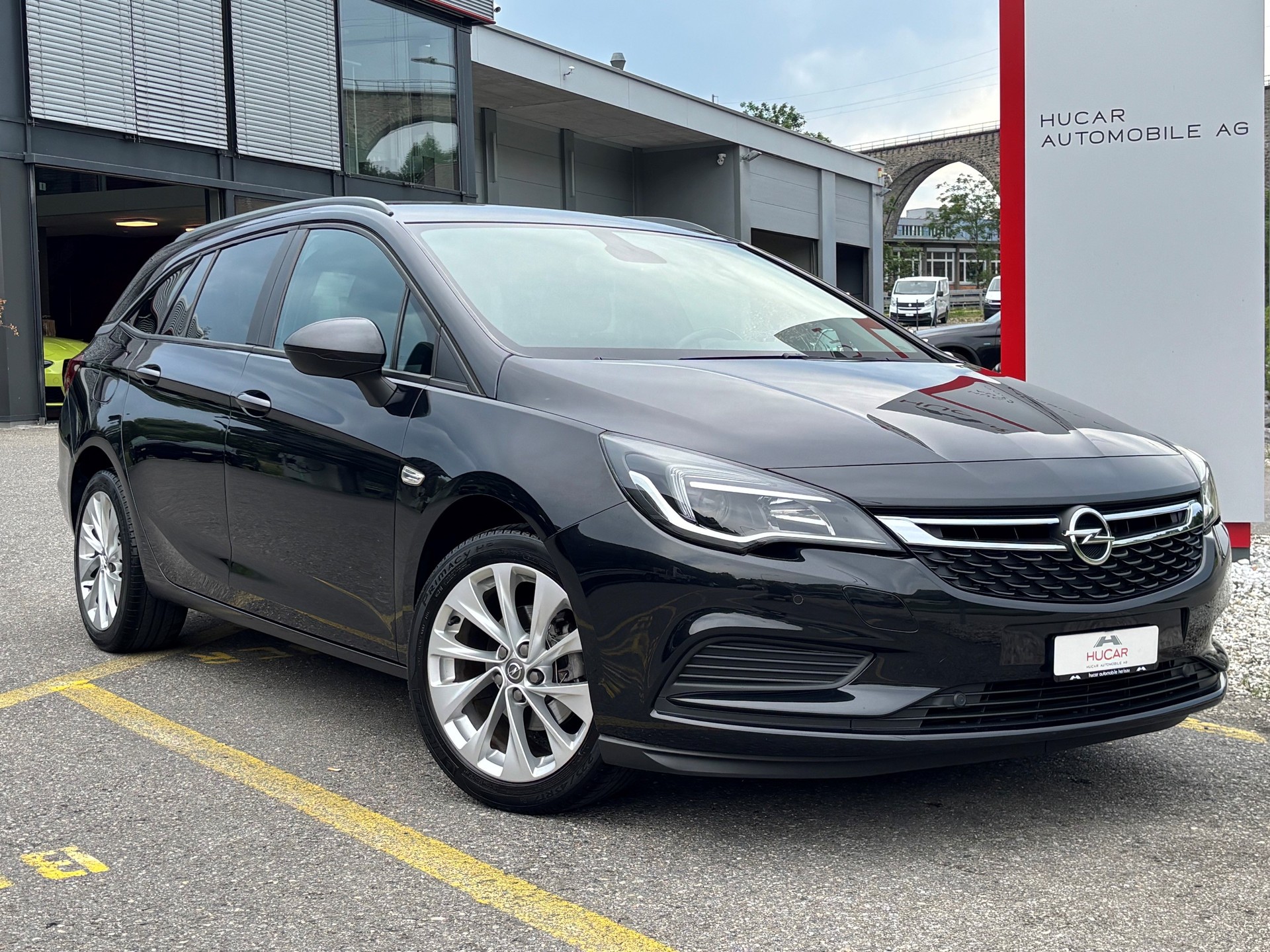 OPEL Astra Sports Tourer 1.4i Turbo Enjoy-image-0