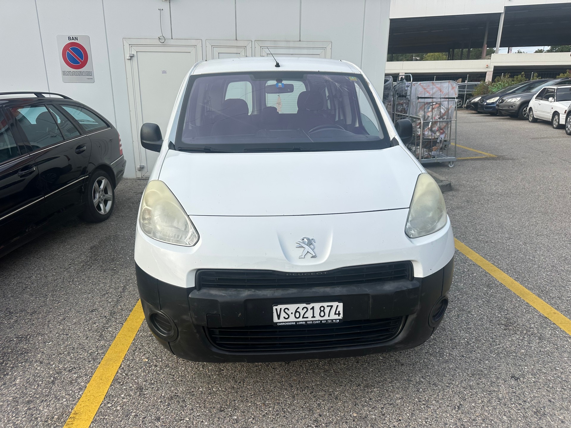 PEUGEOT Partner 1.6 Active-image-0