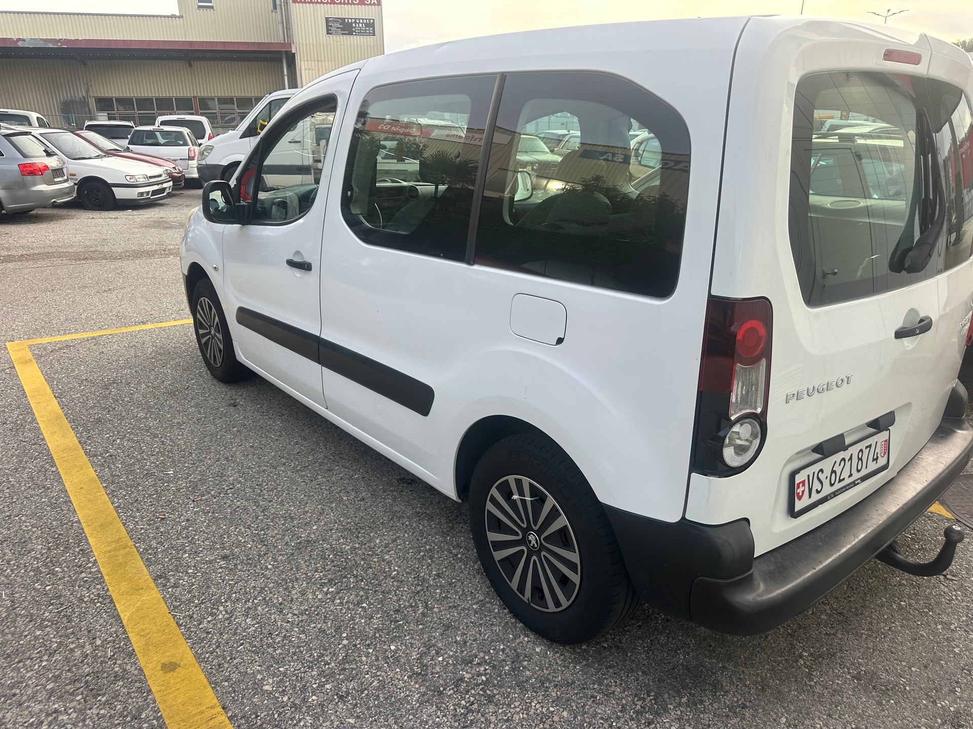 PEUGEOT Partner 1.6 Active-image-10
