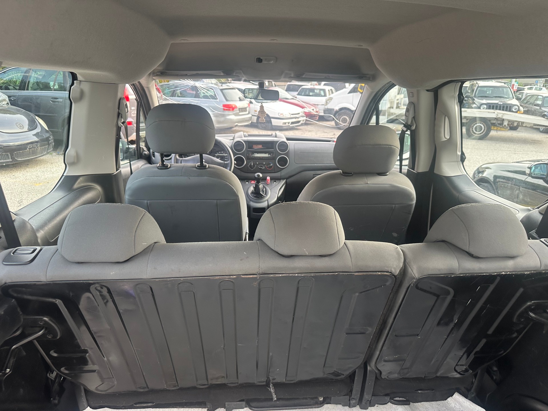 PEUGEOT Partner 1.6 Active-image-11