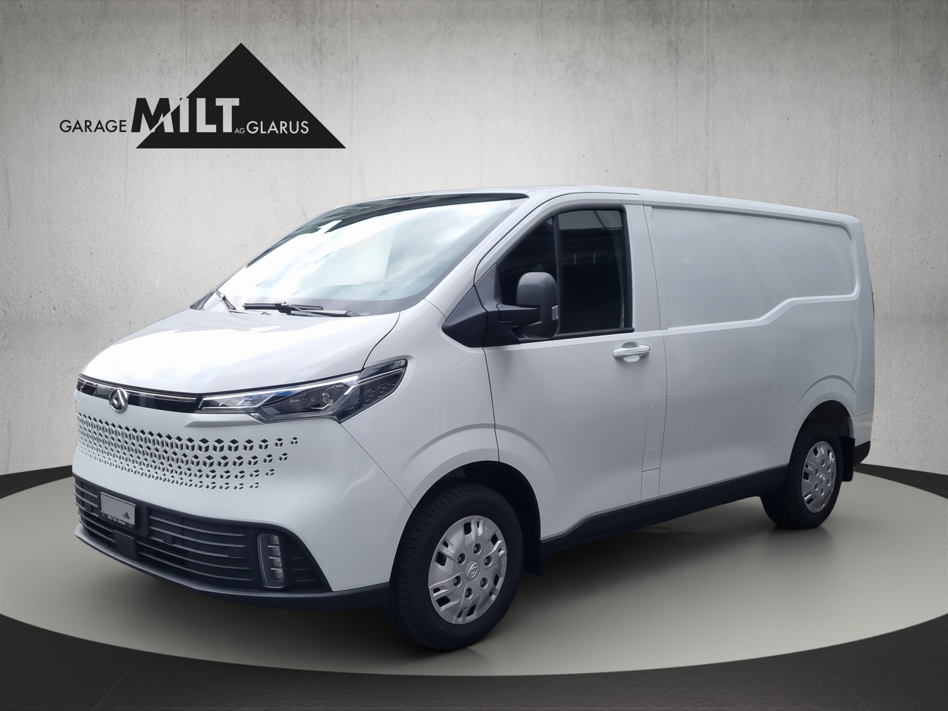 MAXUS Deliver 7 Kaw. L1H1 2.0 TD Base-image-0