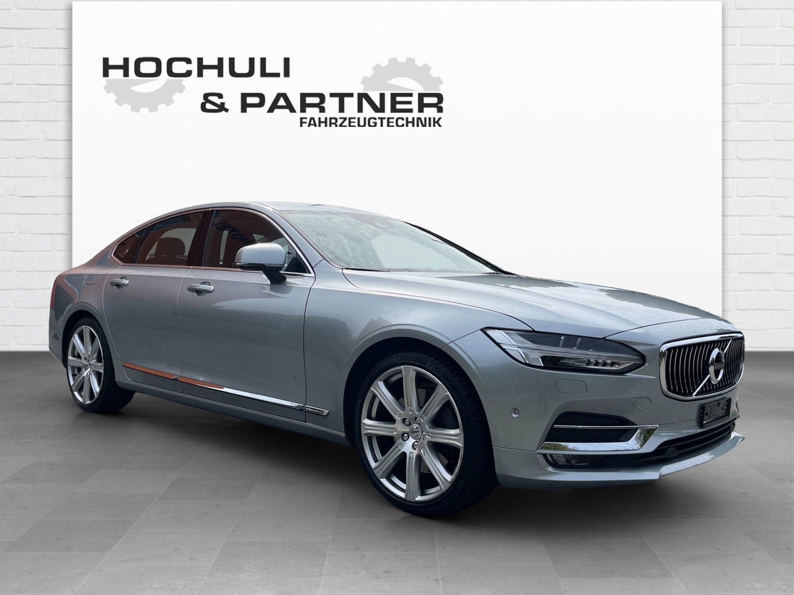 VOLVO S90 D5 AWD Momentum Geartronic Powerpulse-image-2