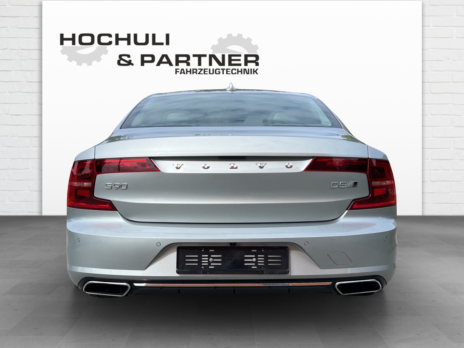VOLVO S90 D5 AWD Momentum Geartronic Powerpulse-image-5