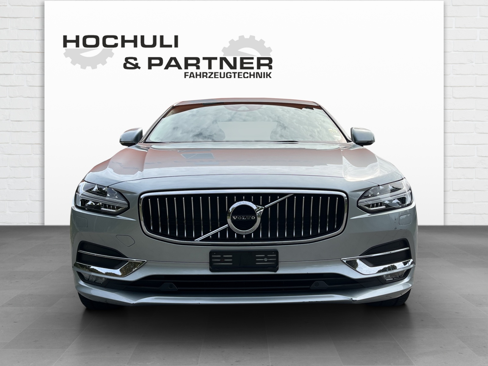 VOLVO S90 D5 AWD Momentum Geartronic Powerpulse-image-0