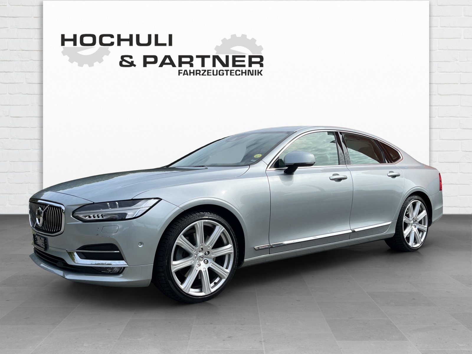 VOLVO S90 D5 AWD Momentum Geartronic Powerpulse-image-1