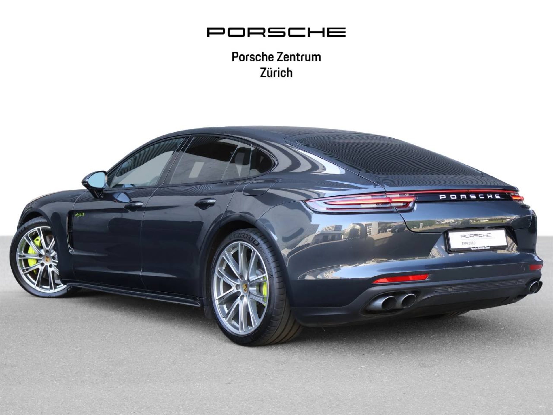 PORSCHE Panamera 4 E-Hybrid-image-2