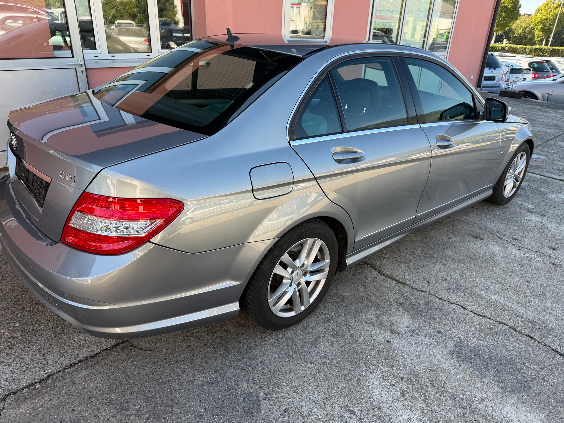 MERCEDES-BENZ C 220 CDI Avantgarde Automatic-image-2