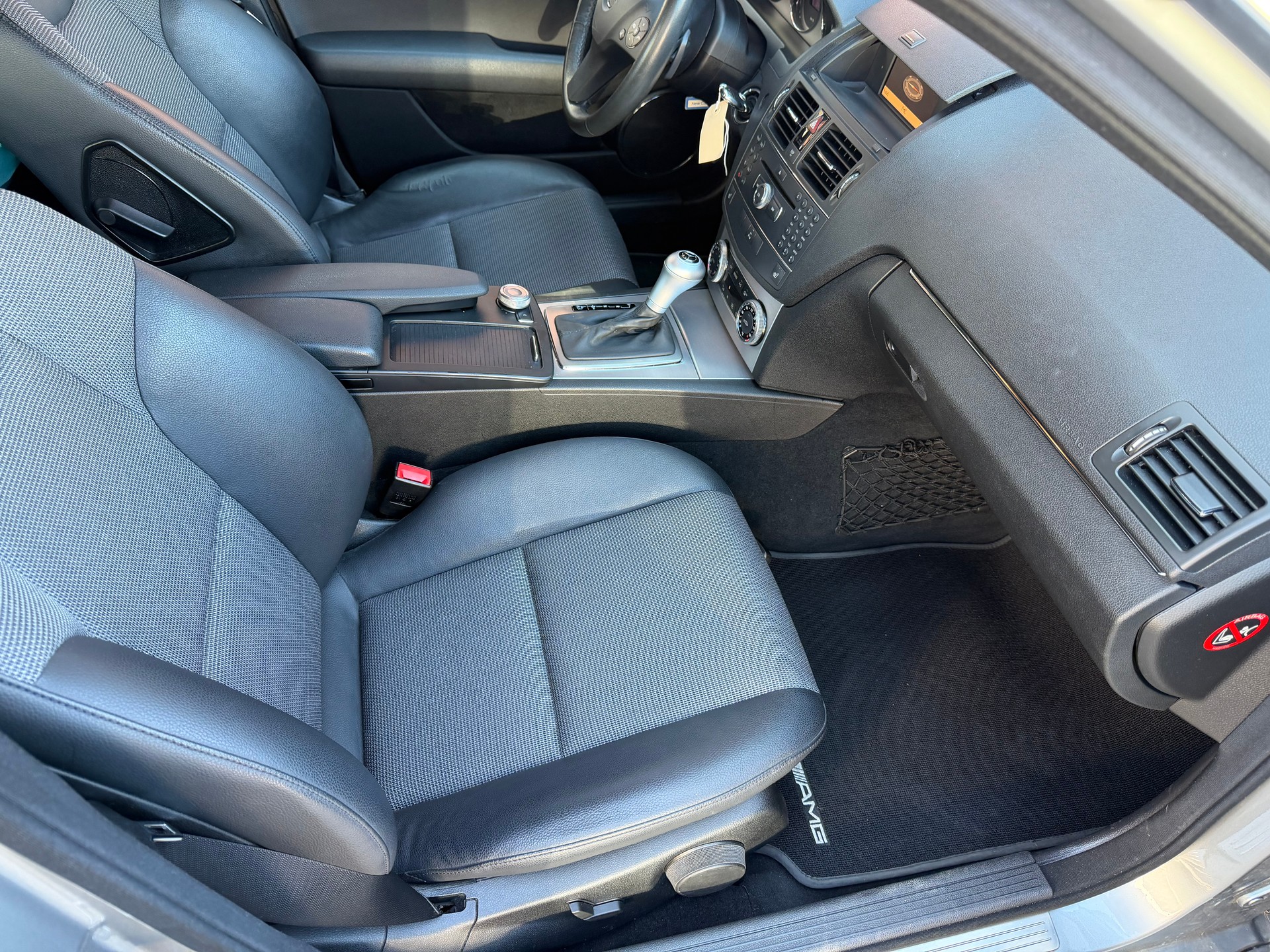 MERCEDES-BENZ C 220 CDI Avantgarde Automatic-image-10