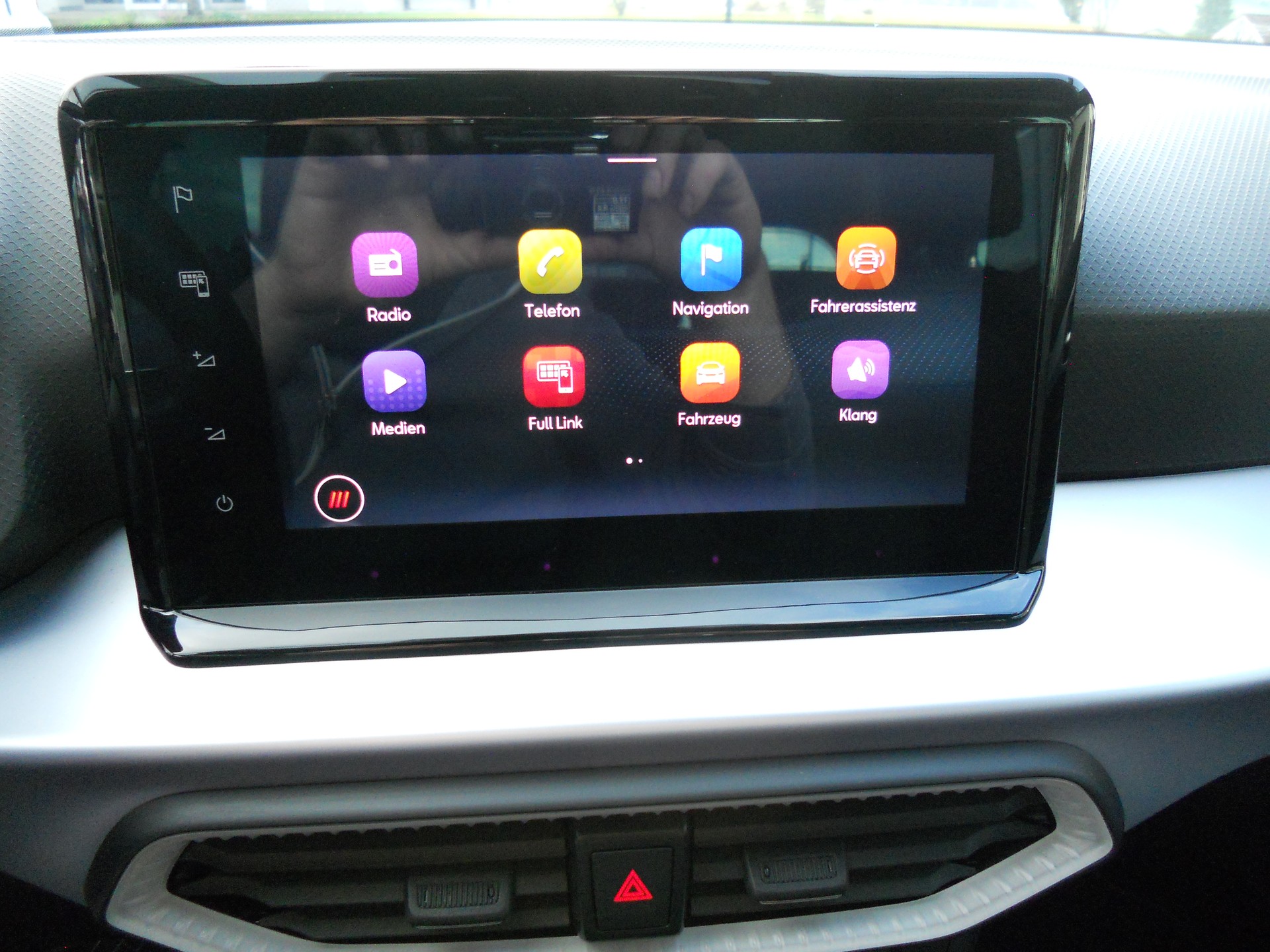 SEAT Arona 1.0 TSI Eco FR DSG-image-13