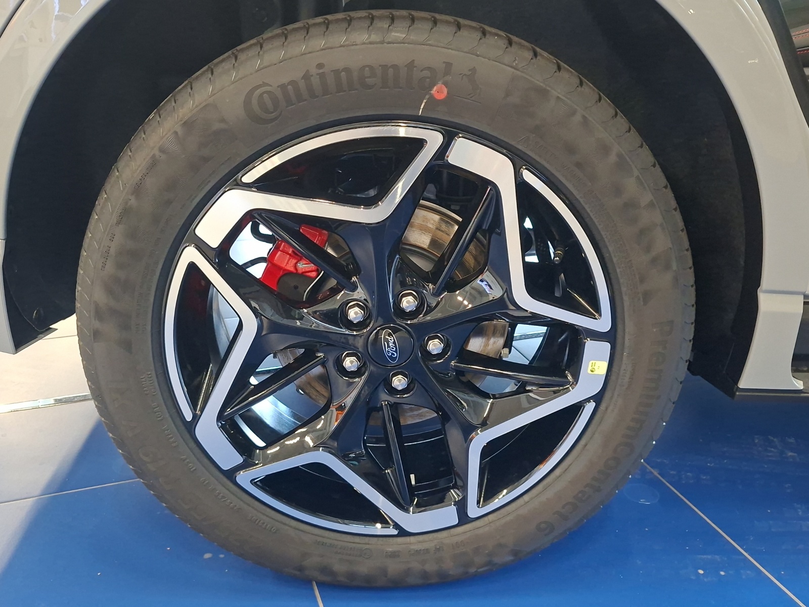 FORD Kuga 2.5 FHEV ST-Line X 4WD-image-14