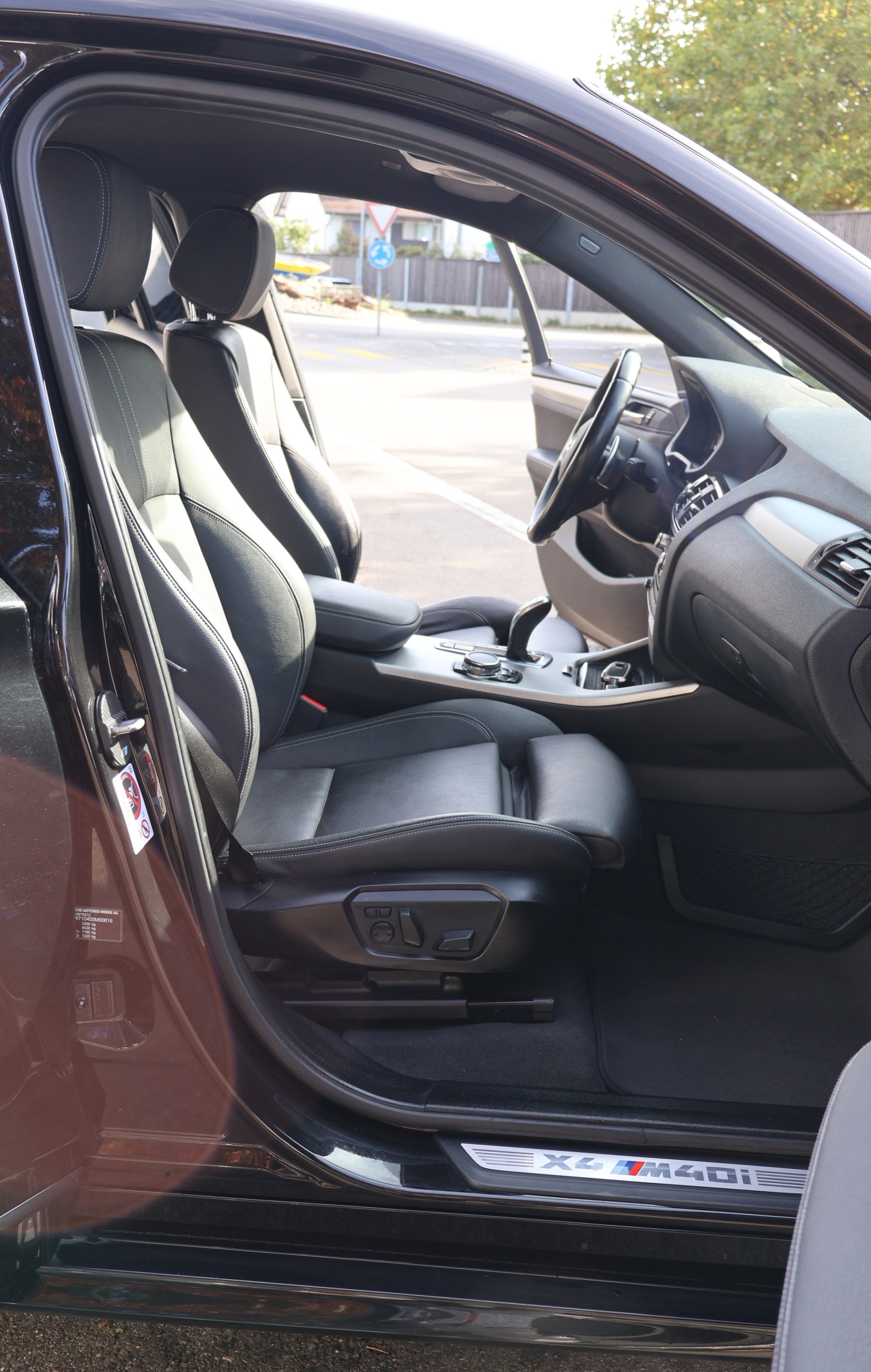 BMW X4 M 40i Steptronic-image-11