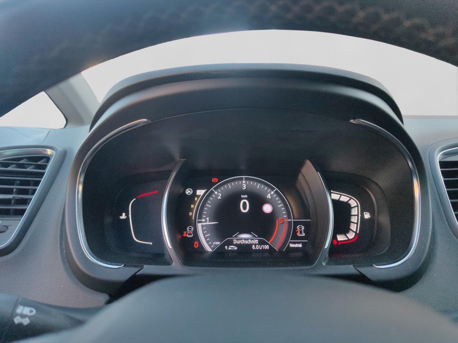RENAULT Scénic 1.6 dCi 160 Bose EDC-image-11