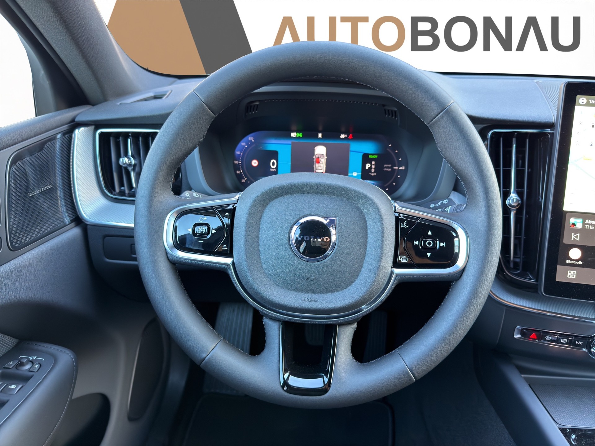 VOLVO XC60 2.0 T8 TE Black Edition eAWD-image-17