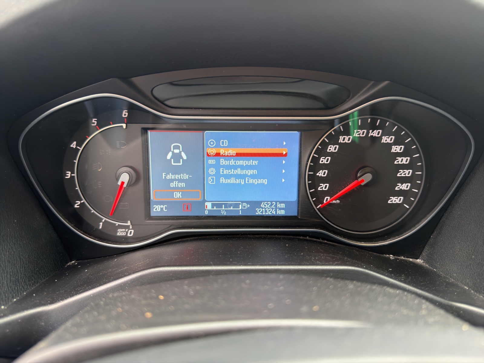 FORD Mondeo 2.2 TDCi-image-9