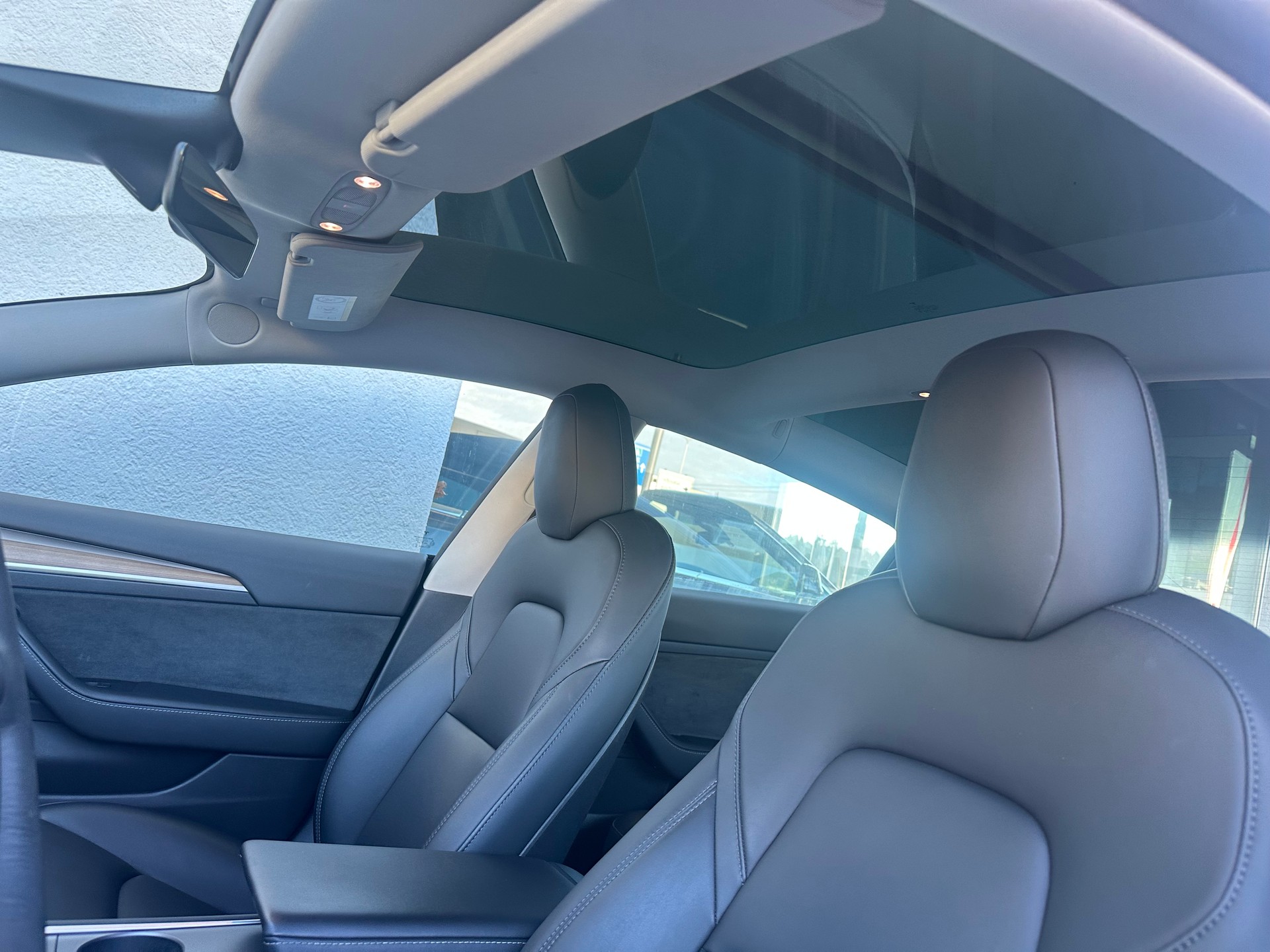 TESLA Model 3 Performance Dual Motor AWD-image-7