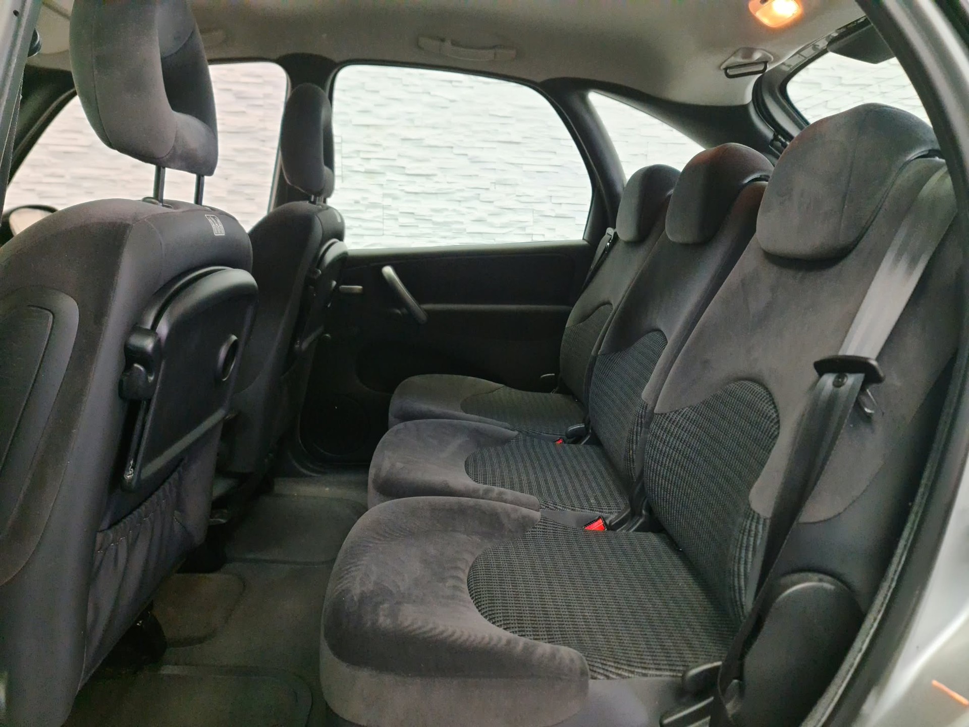 CITROEN Xsara Picasso 1.6i 16V Exclusive-image-15