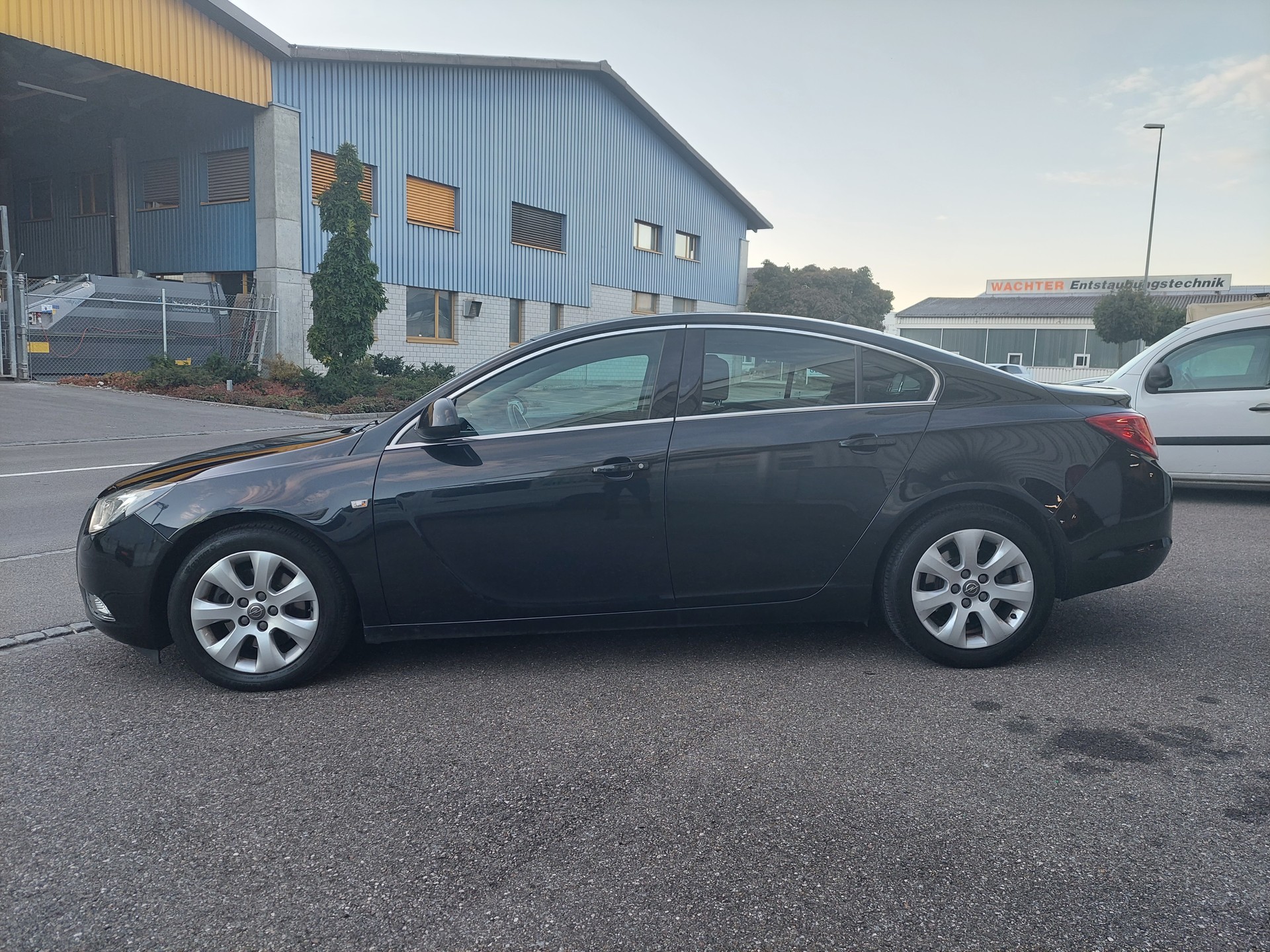 OPEL Insignia 2.0 CDTI Cosmo Automatic-image-2