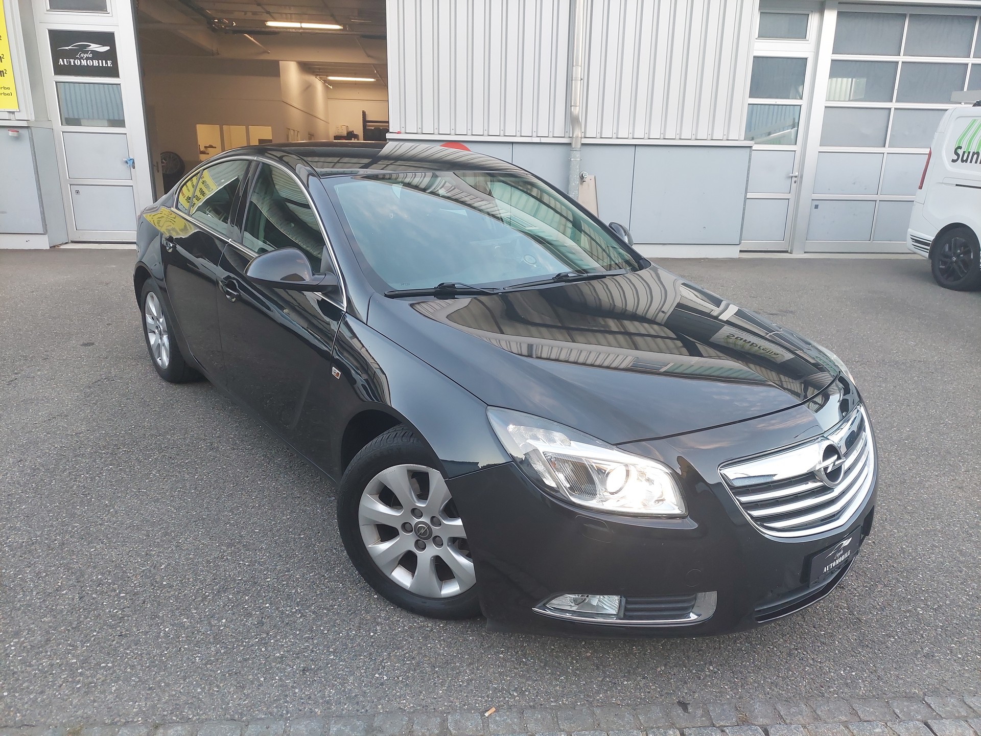 OPEL Insignia 2.0 CDTI Cosmo Automatic-image-6
