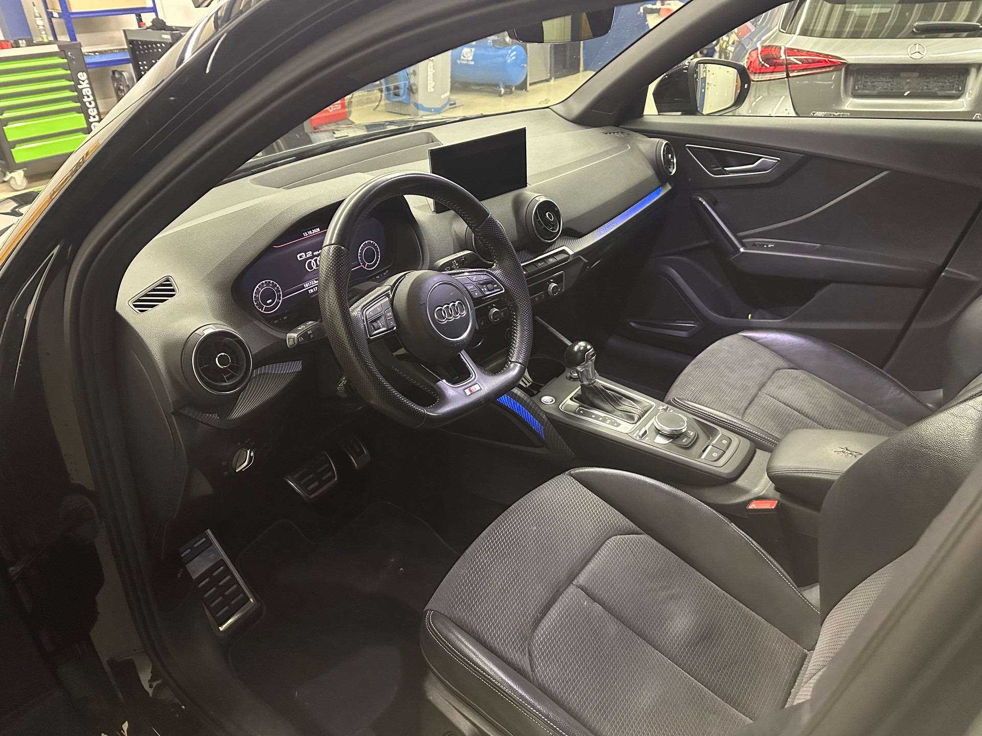 AUDI Q2 40 TFSI Sport quattro S-tronic-image-7